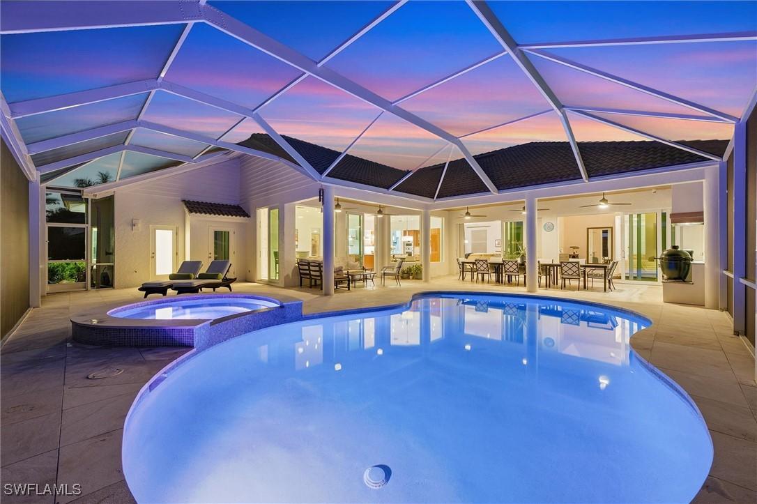 671 Henley Dr., Naples, FL 34104