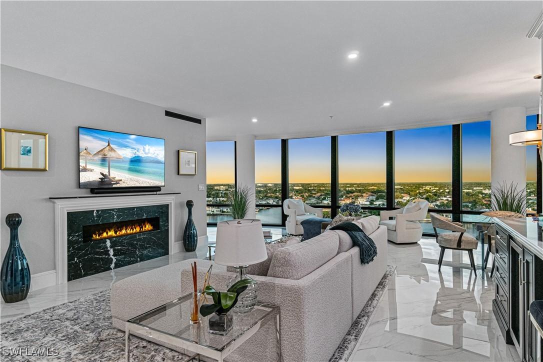 3971 Gulf Shore Blvd. #1505, Naples, FL 34103