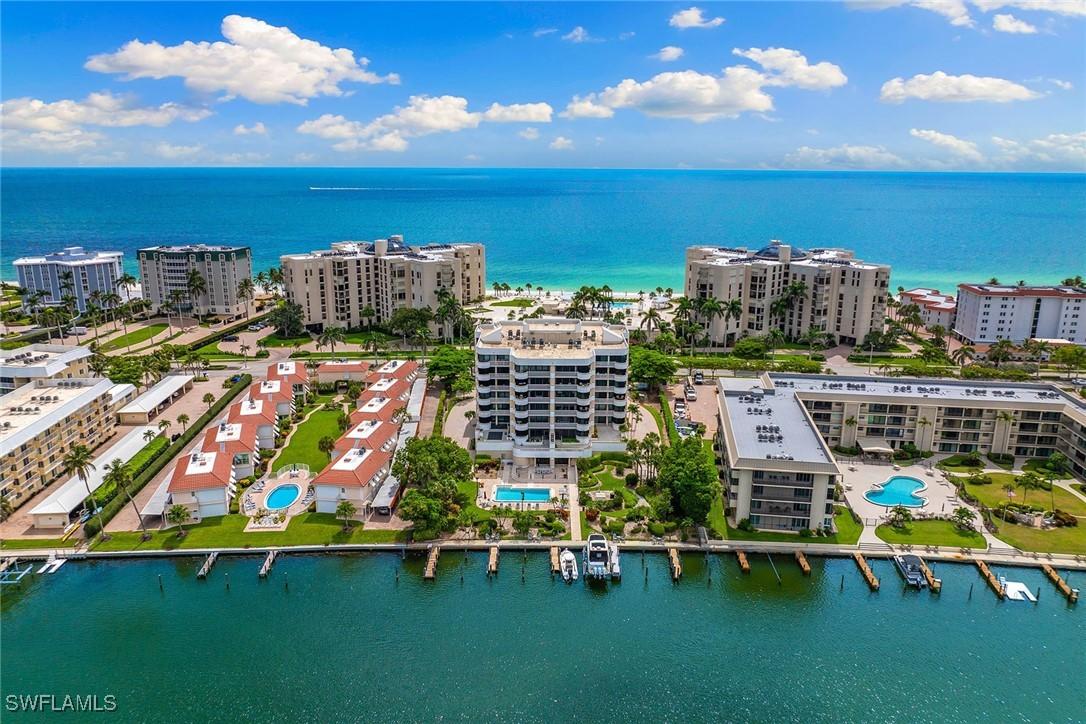 3100 Gulf Shore Blvd. #403, Naples, FL 34103