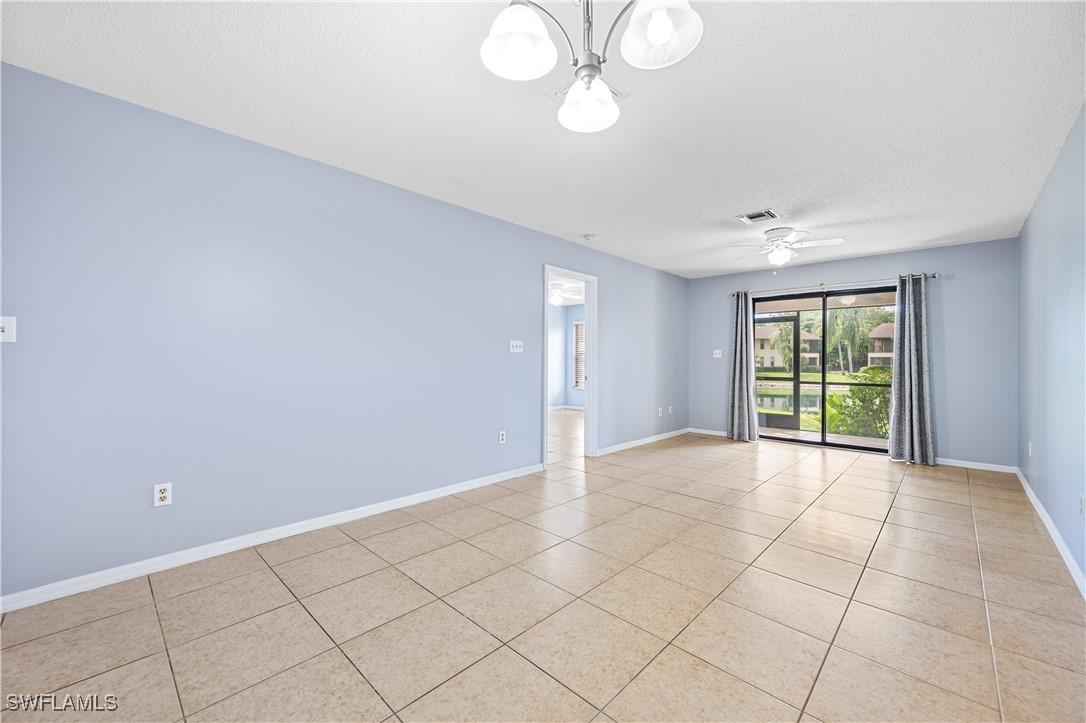 5345 Treetops Dr. #S102, Naples, FL 34113