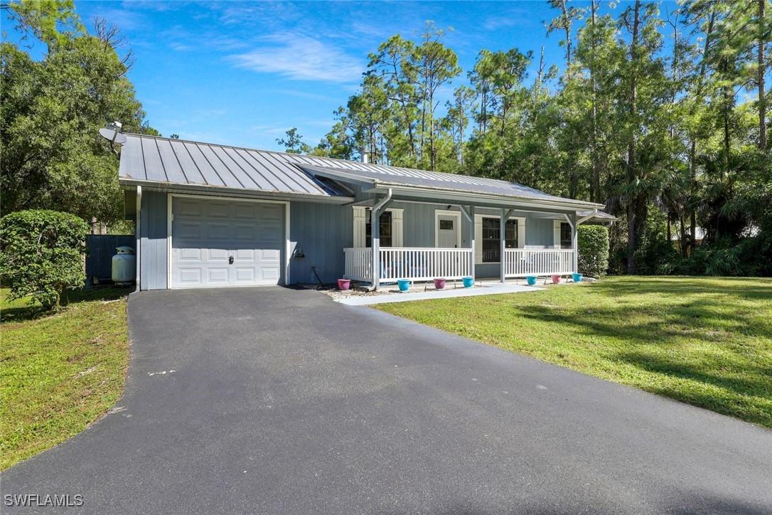 3361 4th Ave., Naples, FL 34117