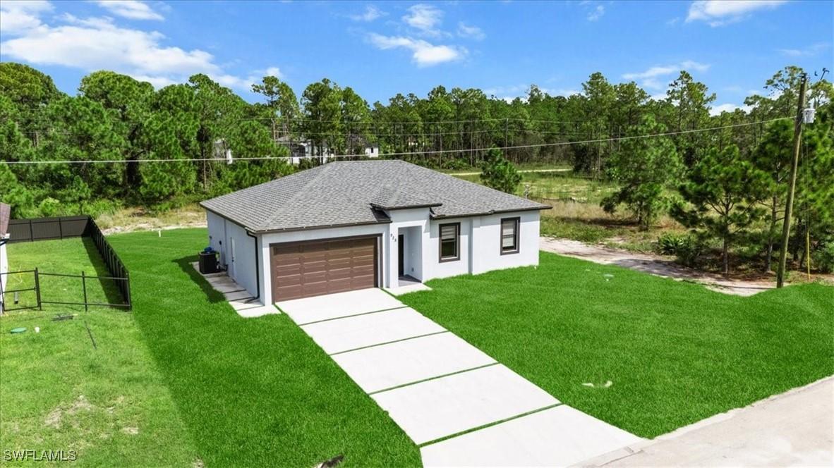 925 Winters St., Lehigh Acres, FL 33974
