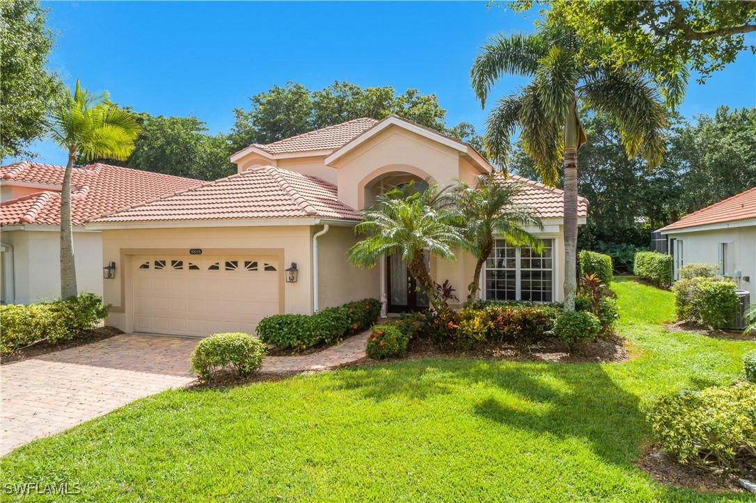 8816 Ventura Way, Naples, FL 34109