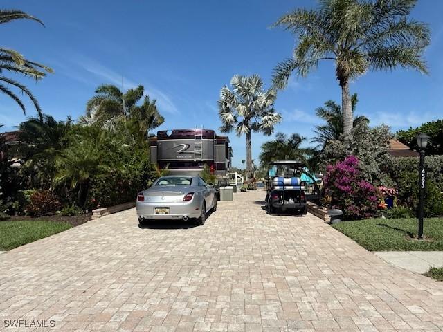 4593 Southern Breeze Dr., Naples, FL 34114