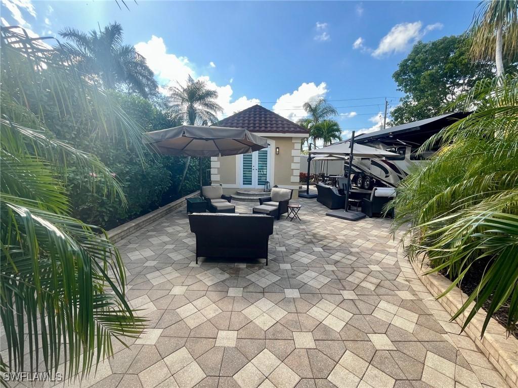 4592 Southern Breeze Dr., Naples, FL 34114