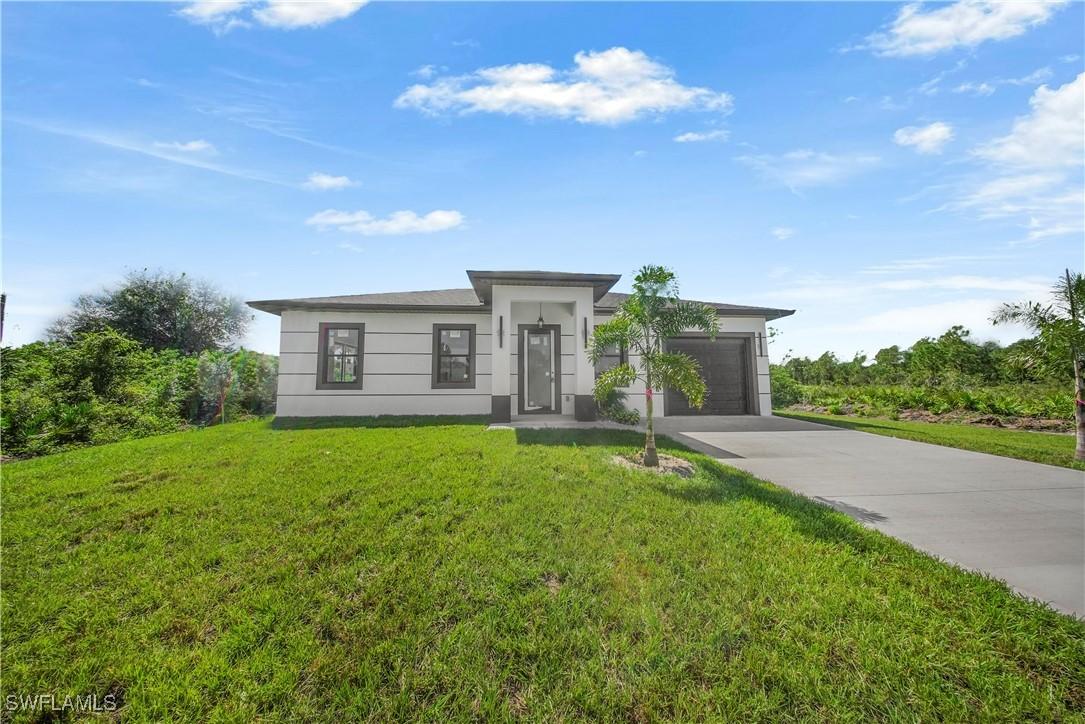 4204 E 3rd St., Lehigh Acres, FL 33936