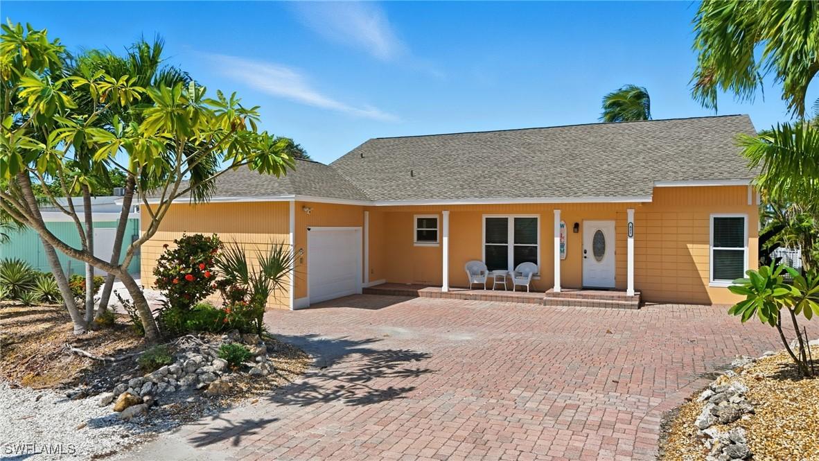 421 Connecticut St., Fort Myers Beach, FL 33931