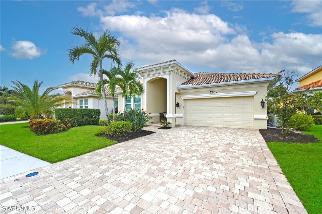 7802 Martino Cir., Naples, FL 34112