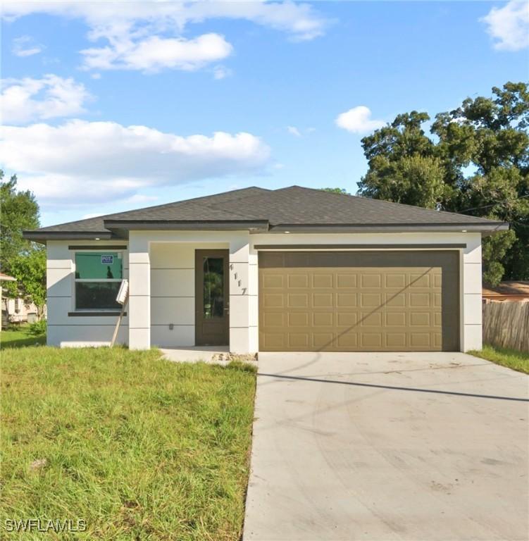 4117 Woodside Ave., Fort Myers, FL 33916