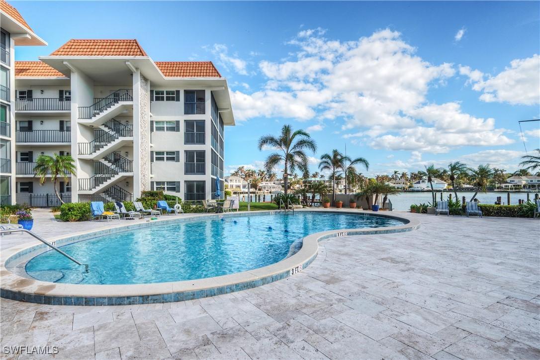 222 Harbour Dr. #312, Naples, FL 34103
