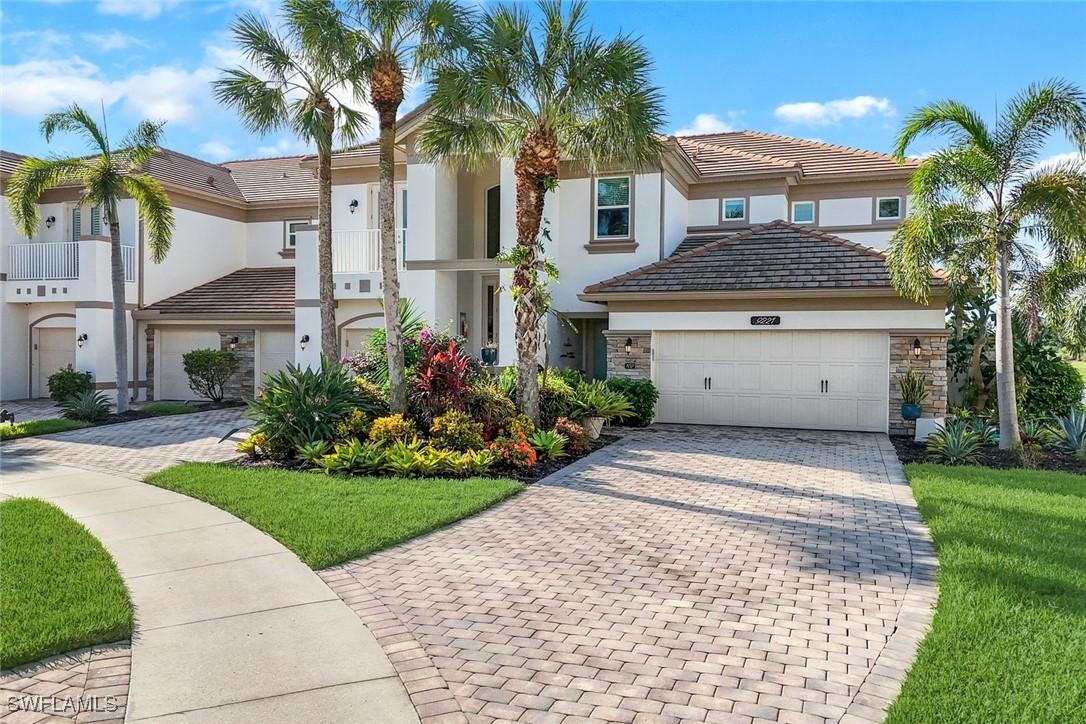9221 Quartz Ln. #9-202, Naples, FL 34120