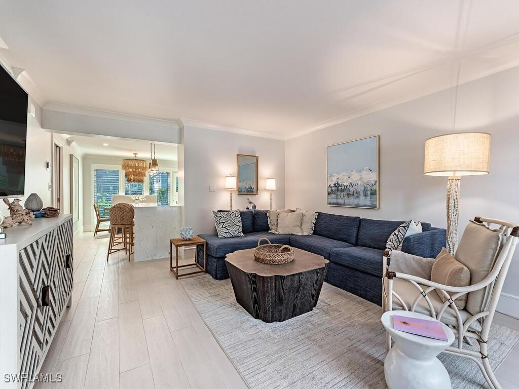 1222 Gordon Dr. #4, Naples, FL 34102