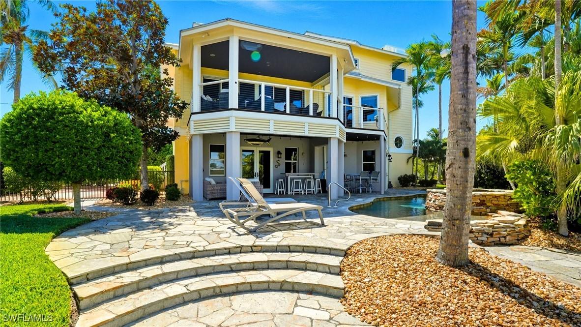 290 Dundee Rd., Fort Myers Beach, FL 33931