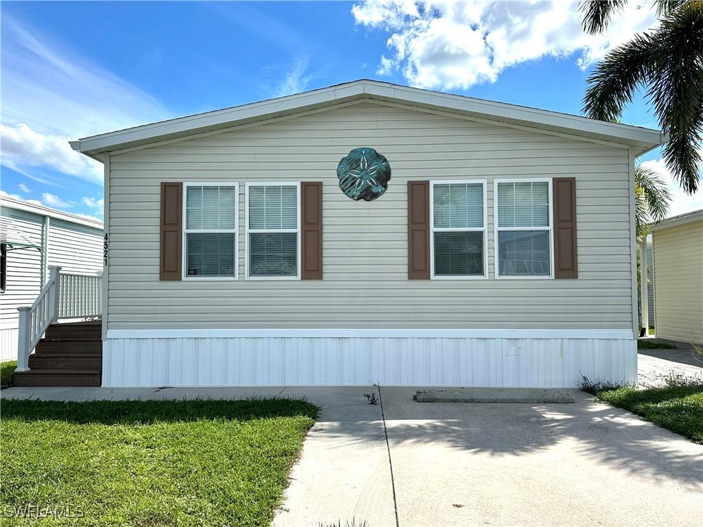 4521 Robert E Lee Blvd., Estero, FL 33928