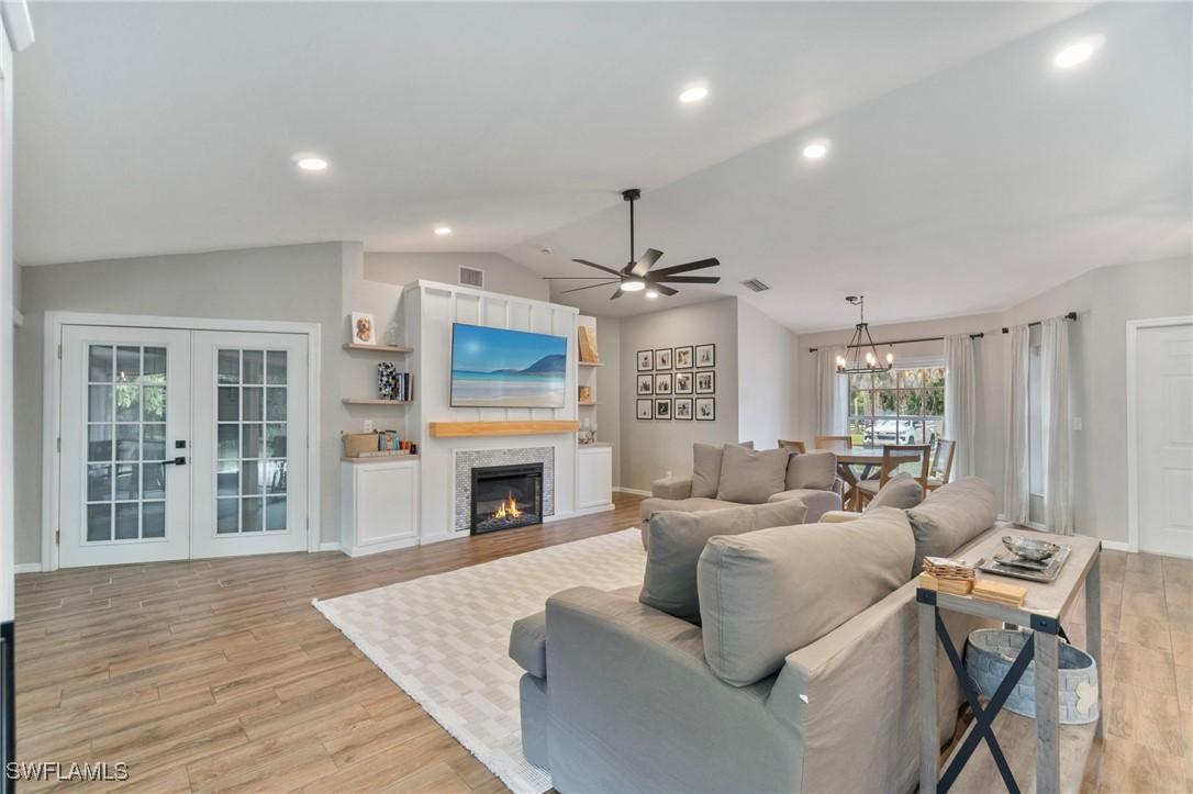 640 13th St., Naples, FL 34120