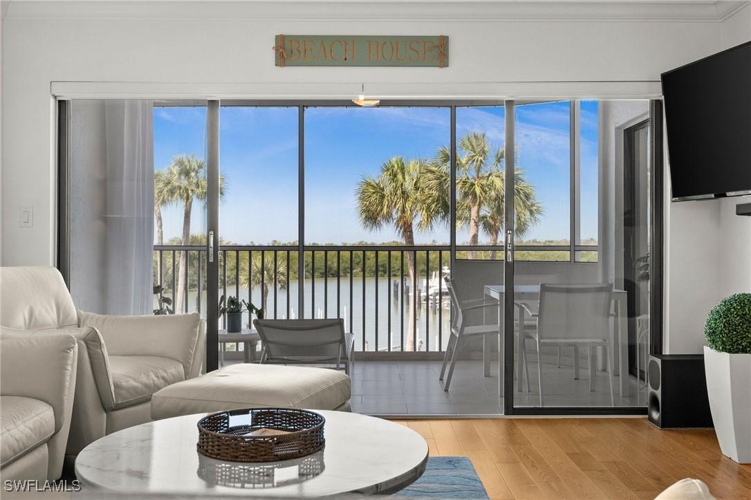 12945 Vanderbilt Dr. #306, Naples, FL 34110