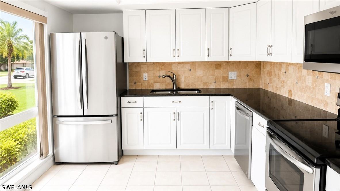 197 Harrison Rd. #3, Naples, FL 34112