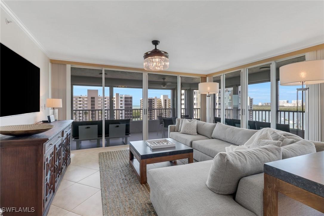 25 Bluebill Ave. #A906, Naples, FL 34108