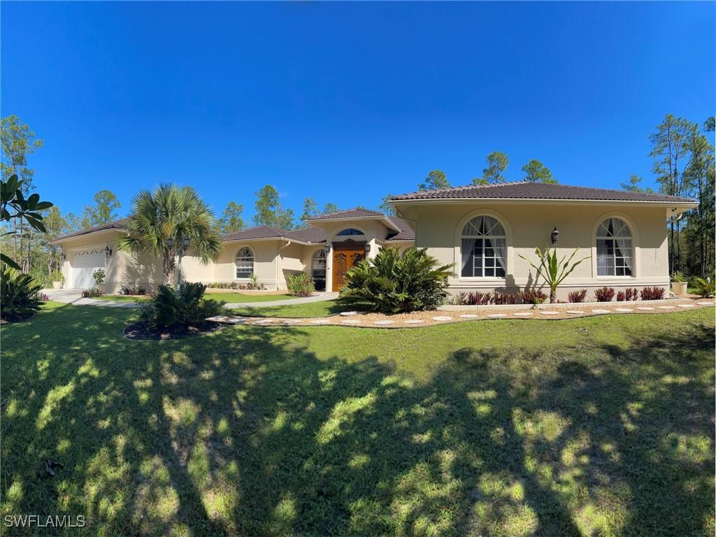 4445 2nd Ave., Naples, FL 34120