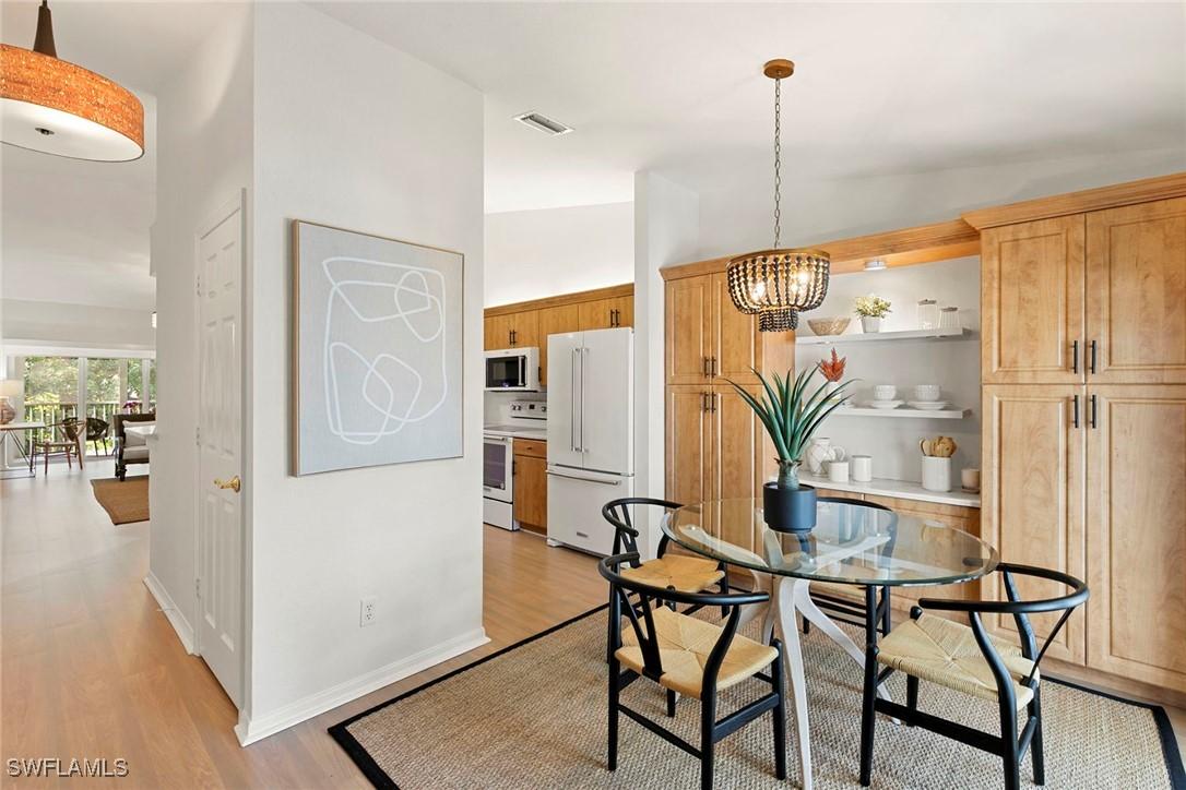 841 Tanbark Dr. #202, Naples, FL 34108