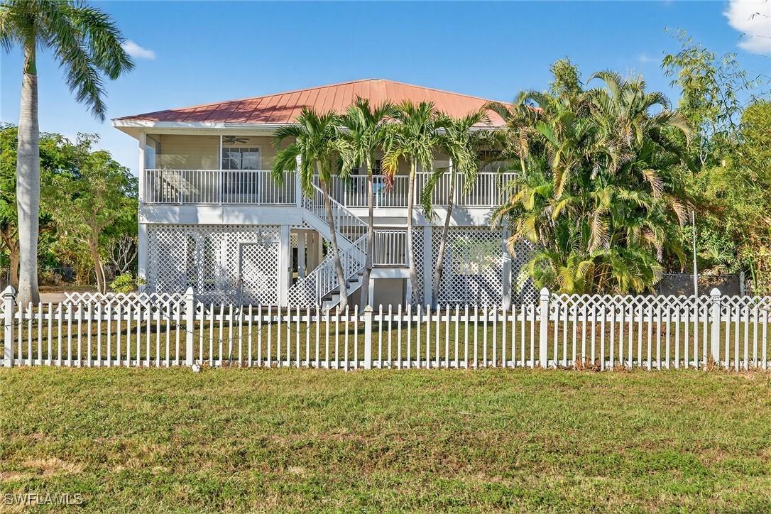 6648 Rockaway Dr., Bokeelia, FL 33922