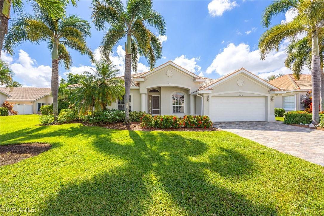 5024 Old Pond Dr., Naples, FL 34104