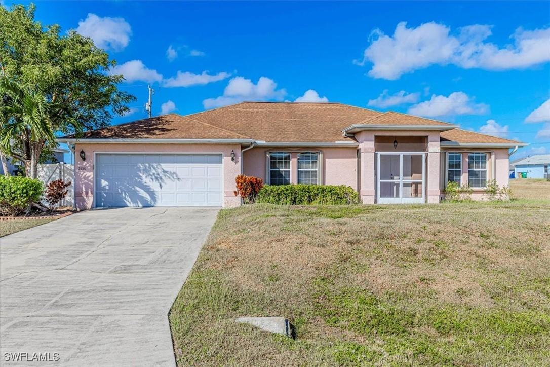 2526 NE 2nd Pl., Cape Coral, FL 33909