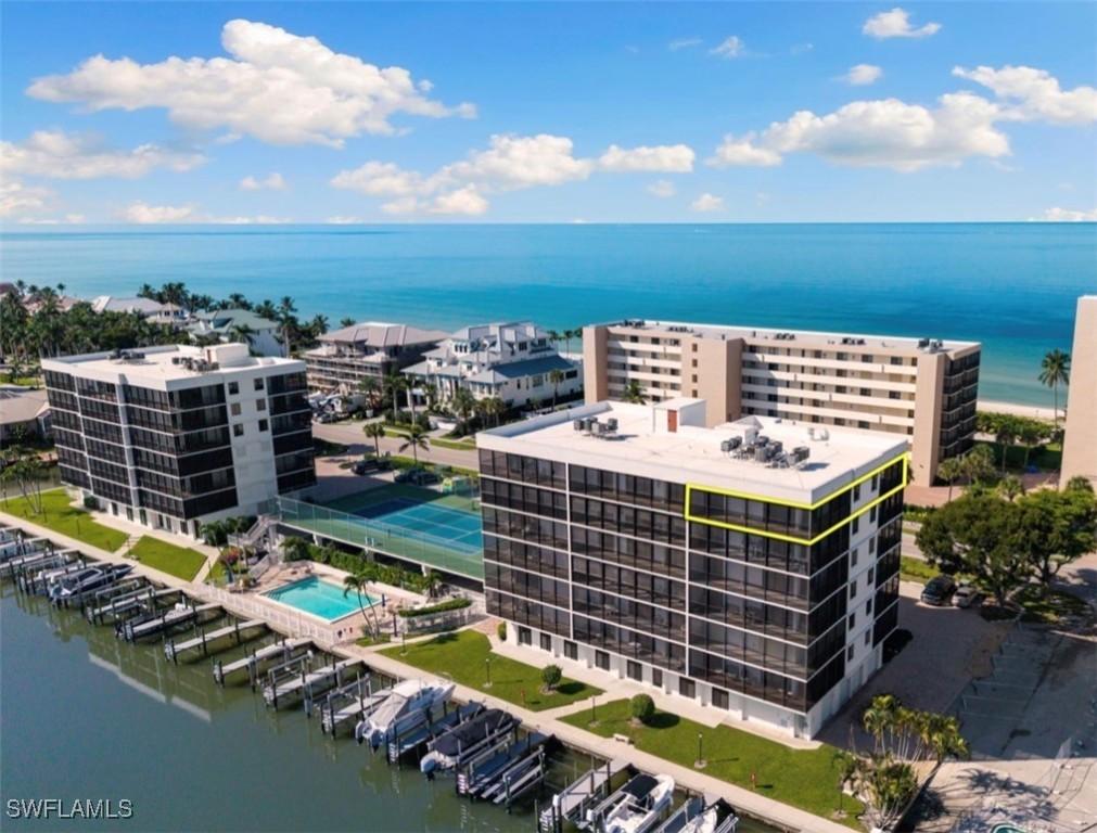 10482 Gulf Shore Dr. #261, Naples, FL 34108