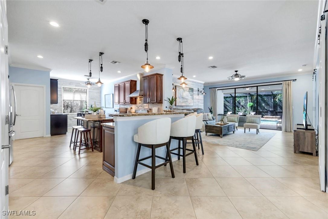 3783 Treasure Cove Cir., Naples, FL 34114