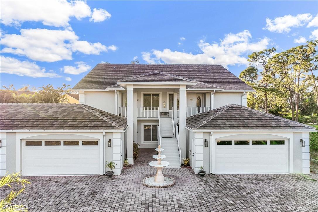 2790 Kings Lake Blvd. #202, Naples, FL 34112