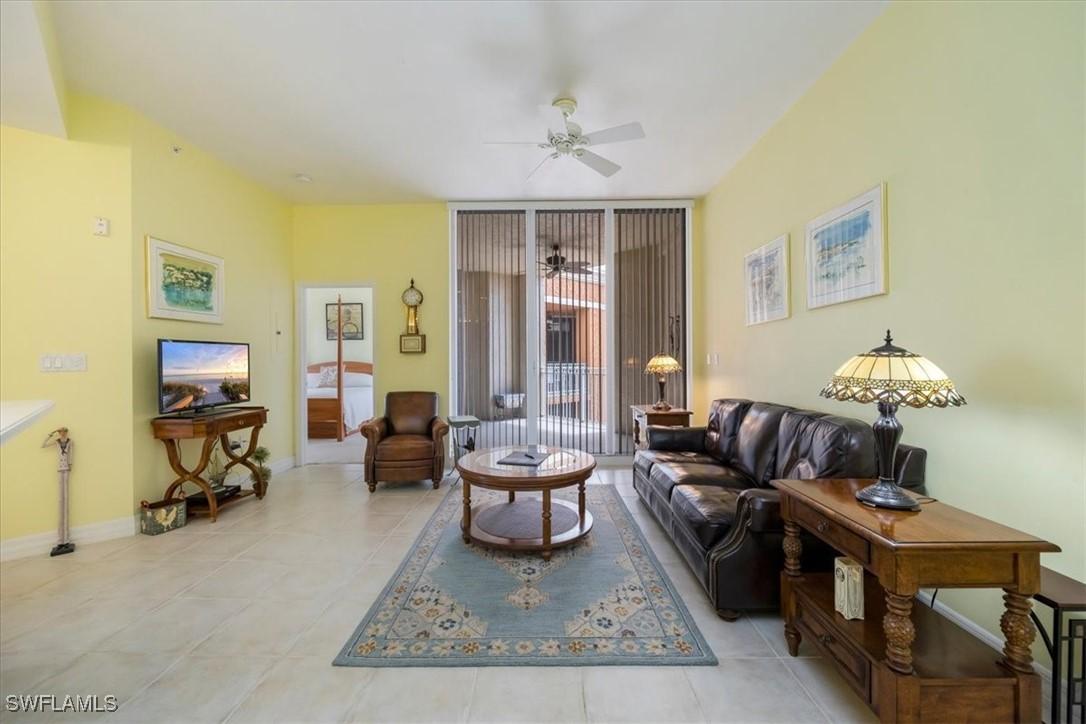 401 Bayfront Pl. #3509, Naples, FL 34102