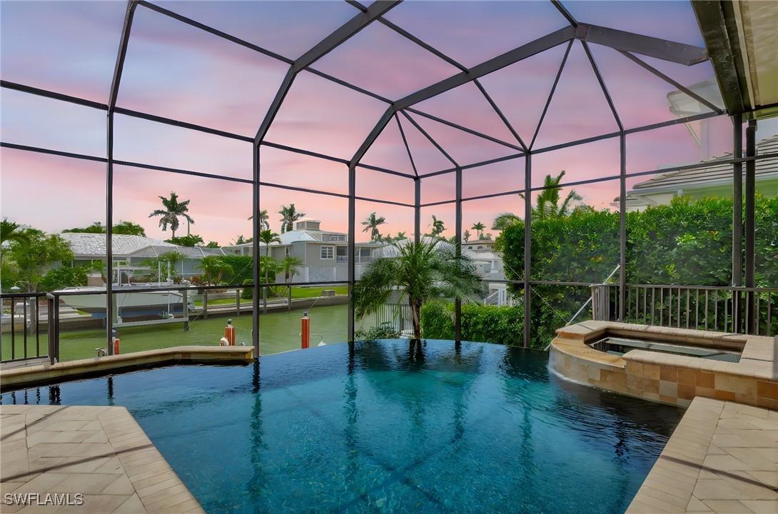 1380 Marlin Dr., Naples, FL 34102