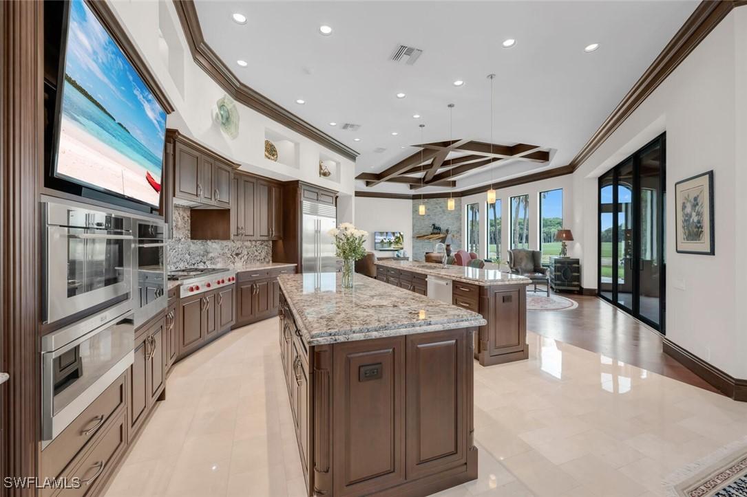 11507 Peregrine Ct Ct., Naples, FL 34120