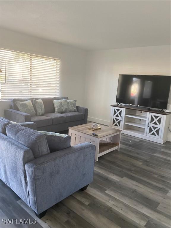 4617 Bayshore Dr. #H1, Naples, FL 34112