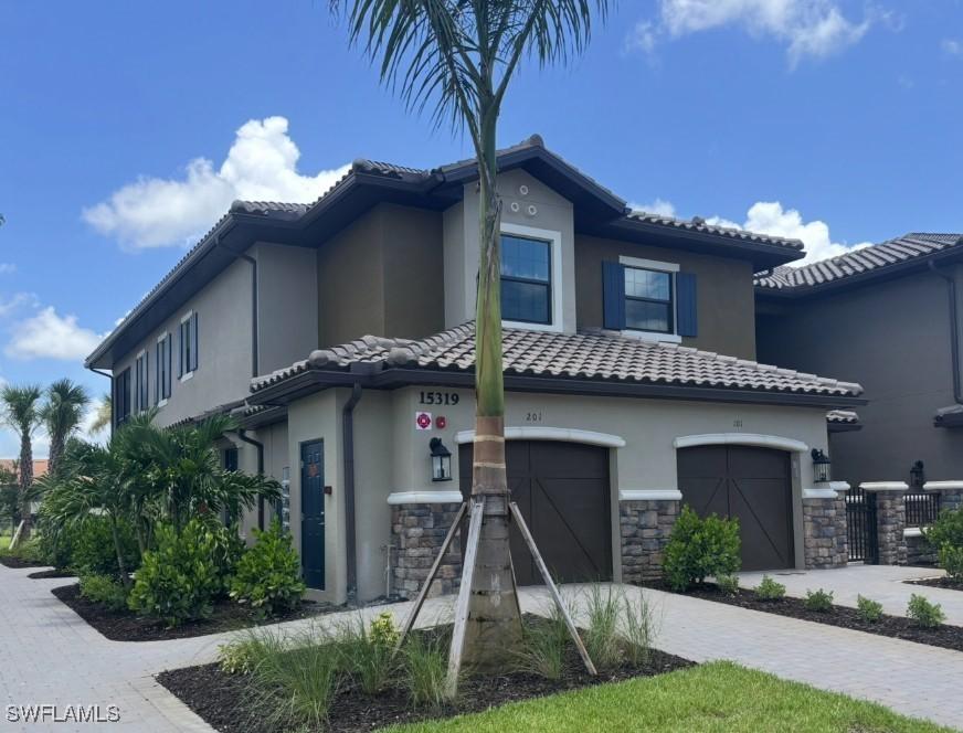 15319 Lucerna St. #202, Naples, FL 34114