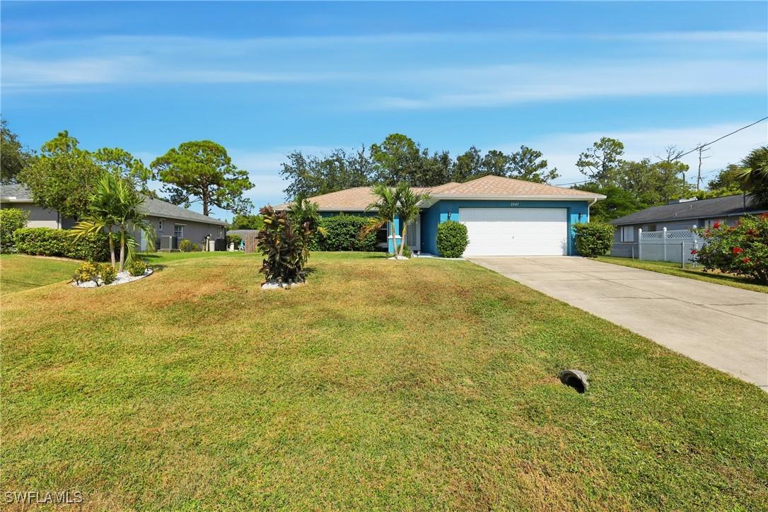 2207 NE 28th St., Cape Coral, FL 33909