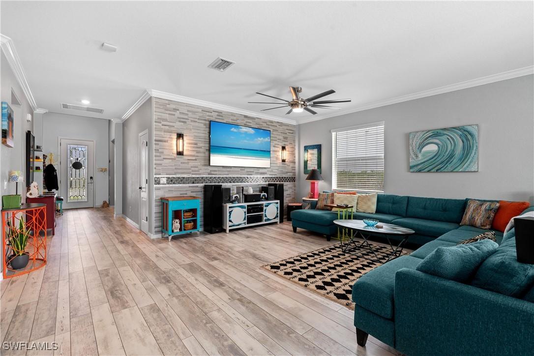 2227 Dancy St., Naples, FL 34120