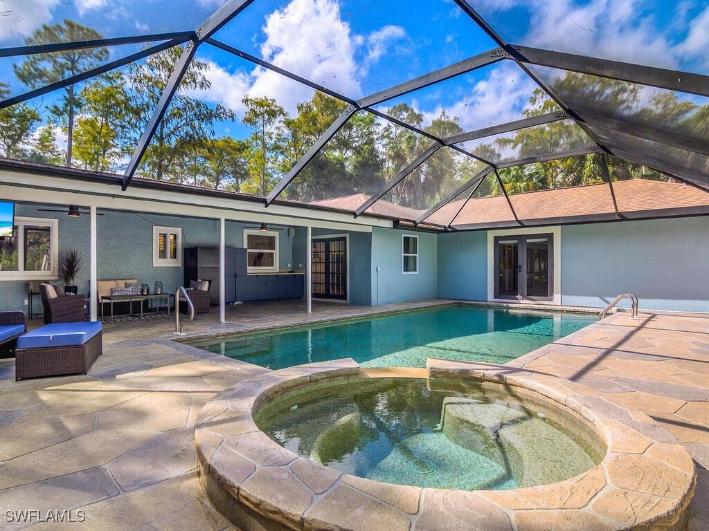 5311 Hickory Wood Dr., Naples, FL 34119