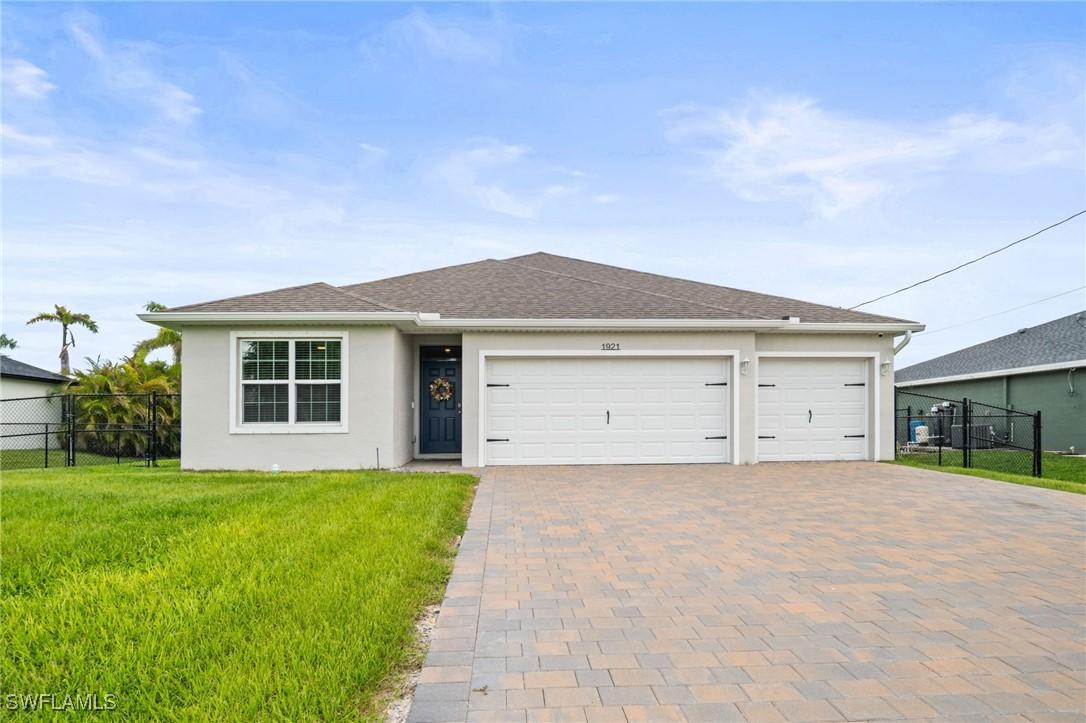 1921 NW 23rd St., Cape Coral, FL 33993