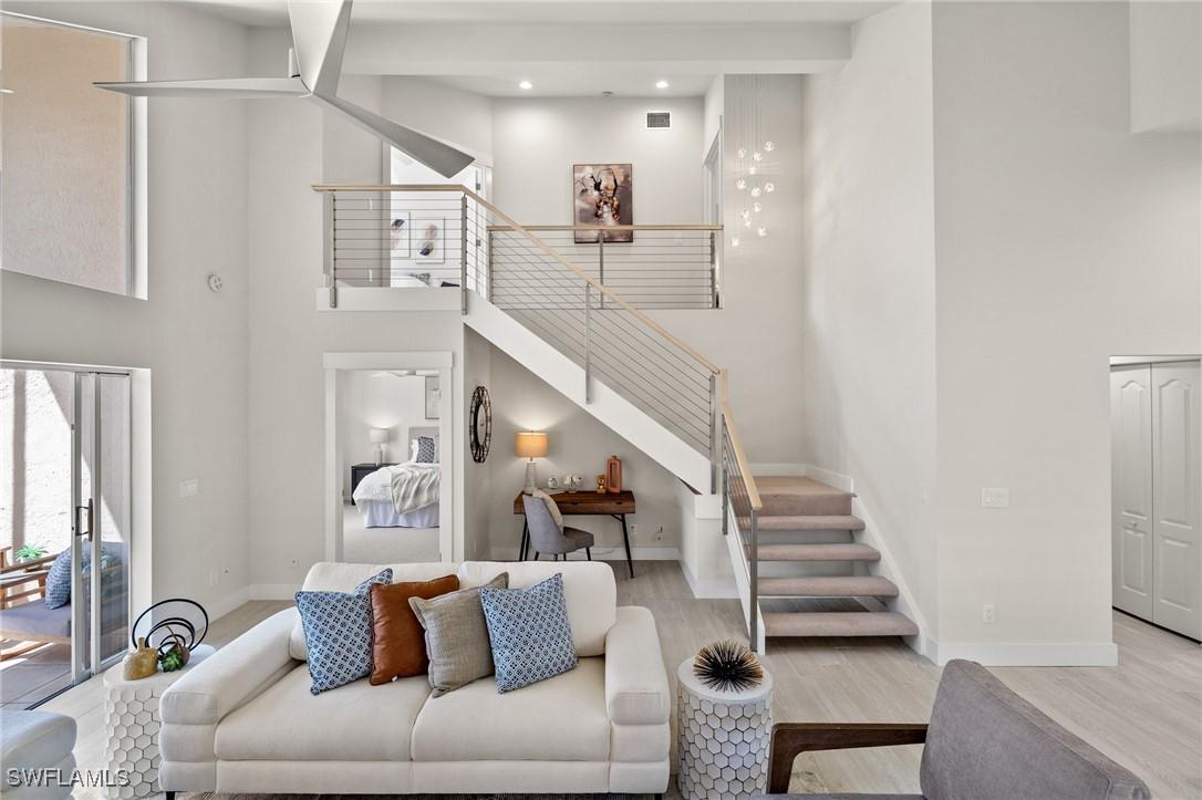 1590 Weybridge Cir. #52, Naples, FL 34110