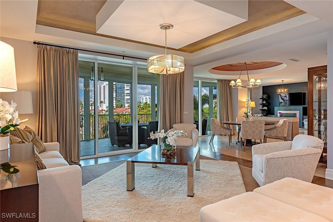 4501 Gulf Shore Blvd. #404, Naples, FL 34103