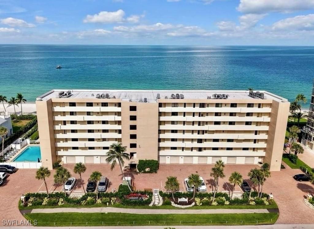 10475 Gulf Shore Dr. #122, Naples, FL 34108