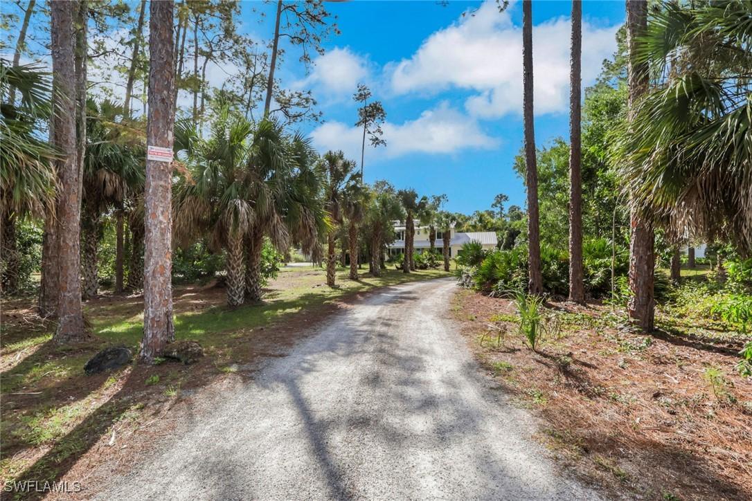 5092 Boxwood Way, Naples, FL 34116