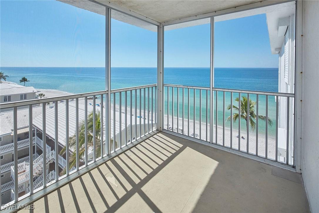 1919 Gulf Shore Blvd. #804, Naples, FL 34102