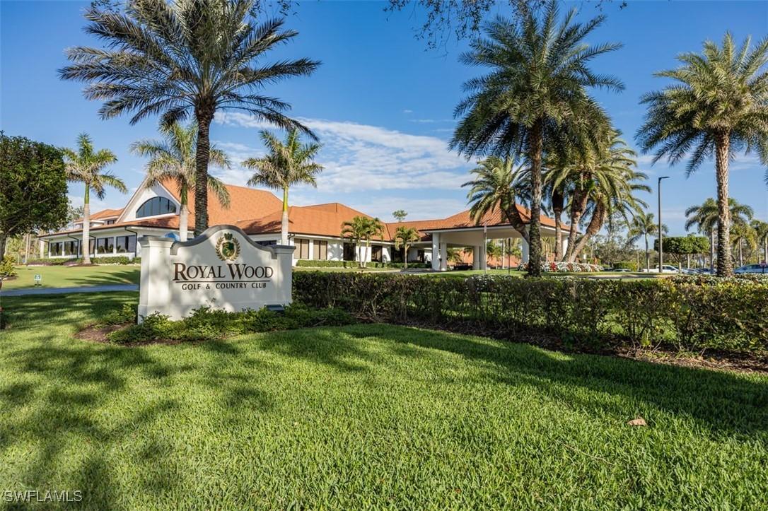 5965 Bloomfield Cir. #B306, Naples, FL 34112