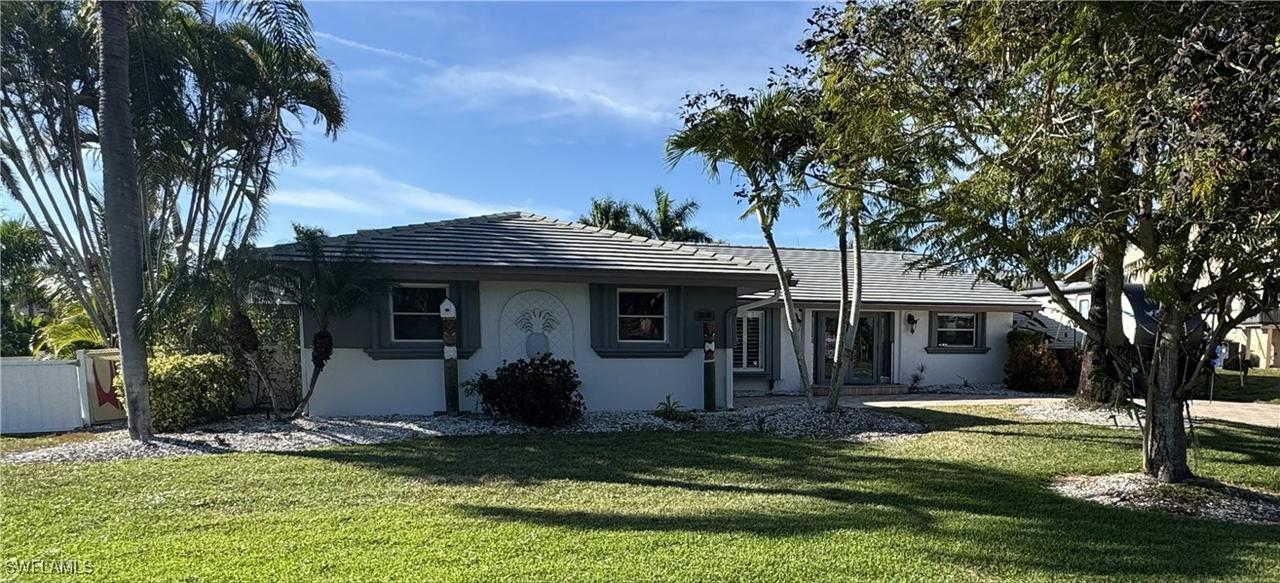 27126 Harbor Dr., Bonita Springs, FL 34135