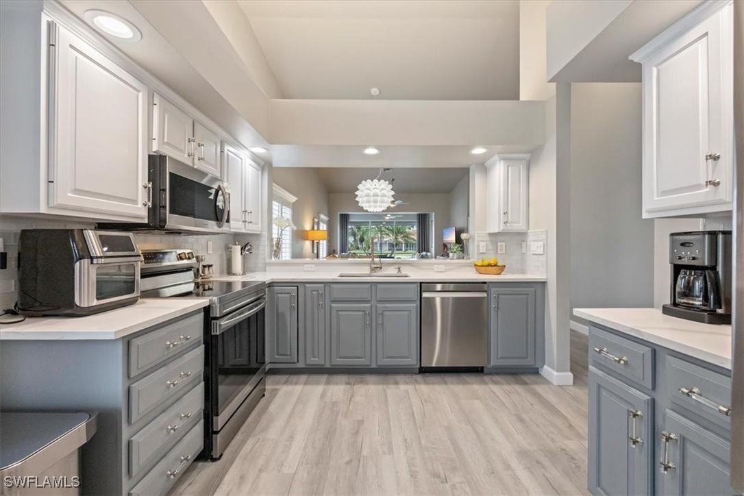 6533 Ilex Cir., Naples, FL 34109