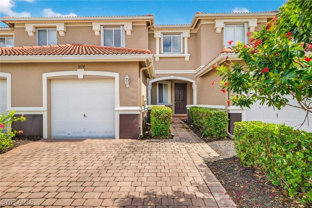 9774 Roundstone Cir., Fort Myers, FL 33967