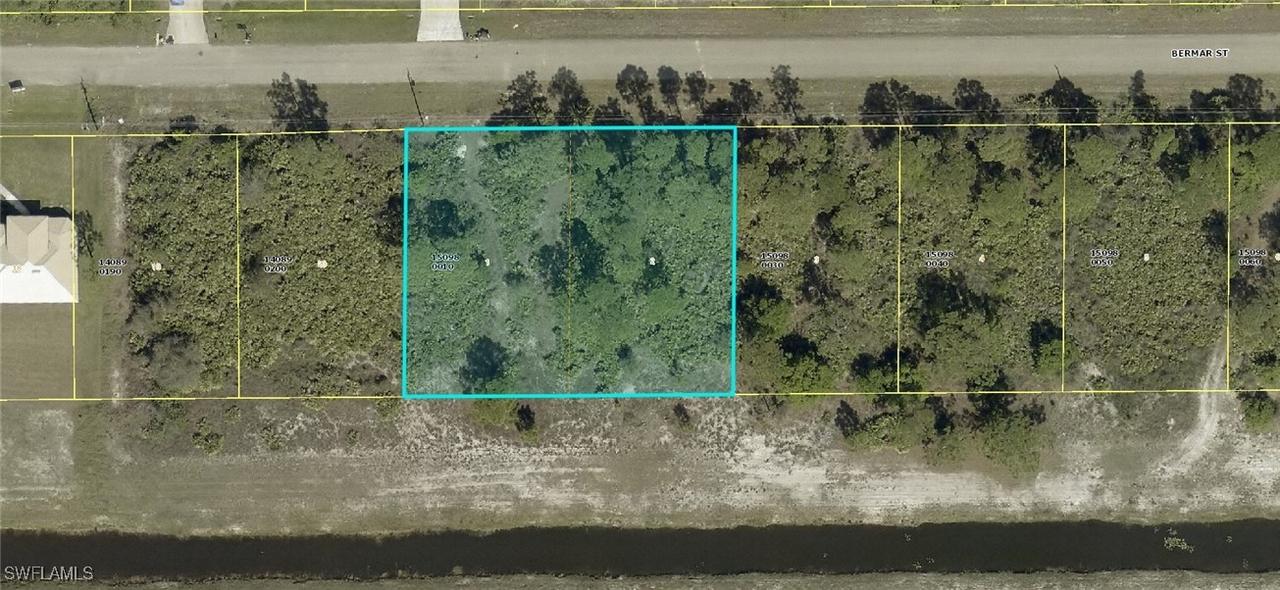 1242 Bermar St., Fort Myers, FL 33913