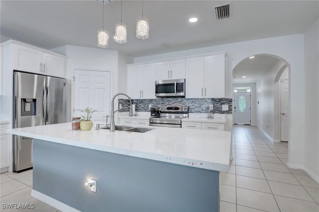 1626 SW 6th Ave., Cape Coral, FL 33991